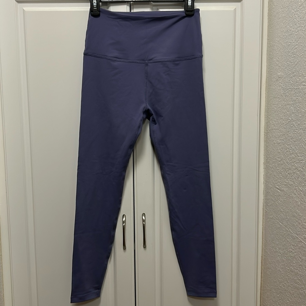 Beyond Yoga full length high rise leggings, gently used, great condition.